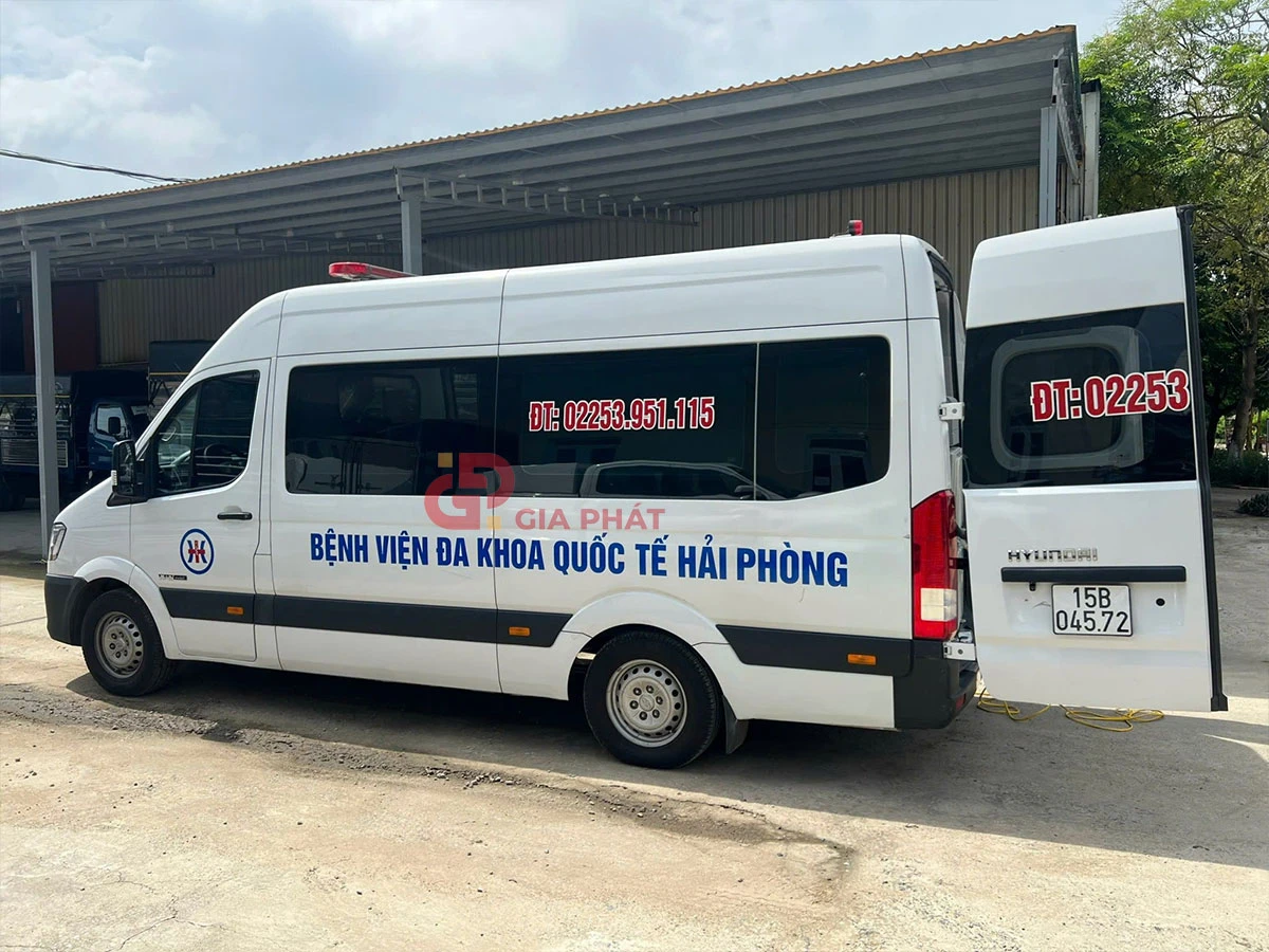 Xe chụp X-Quang Lưu động Hyundai trên xe cơ sở Solati16 chỗ